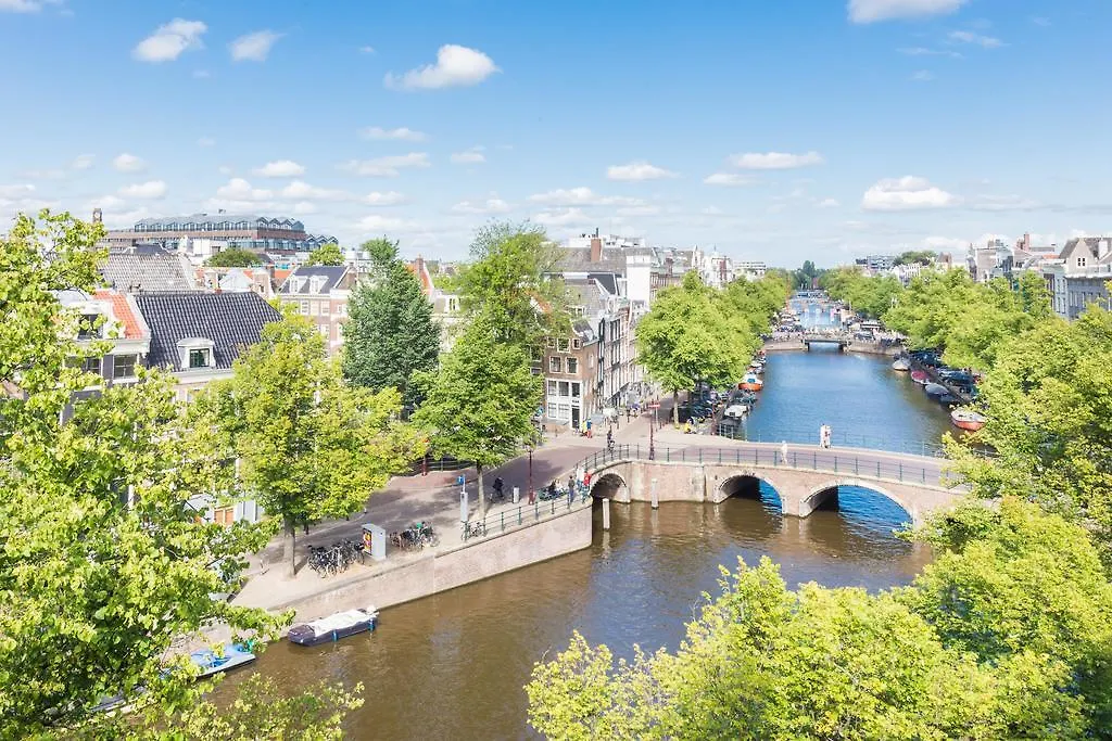 Houseboat Studio With Canalview And Free Bikes Amsterdam 0*,  Nederland
